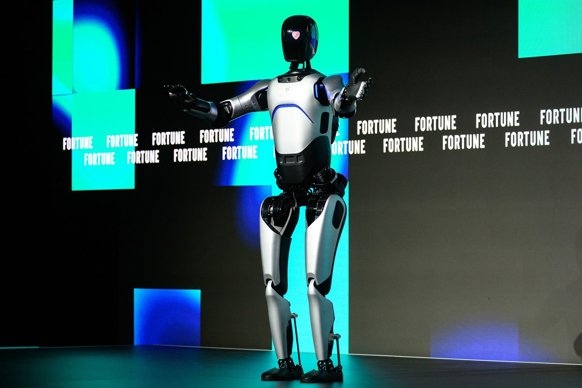 AGIBOT humanoid robots on factory floor